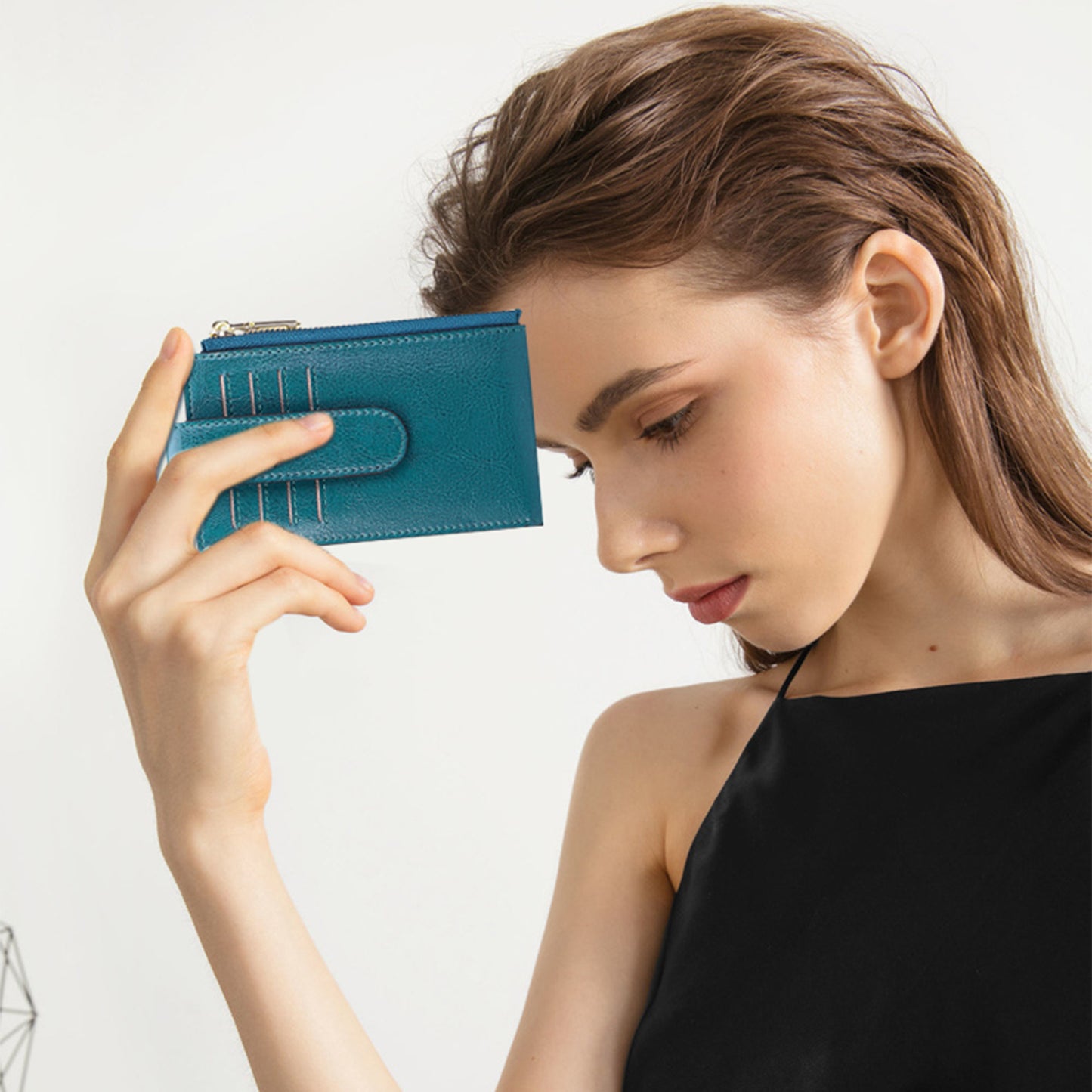 FALAN MULE Slim Wallets for Women Genuine Leahter Bifold Credit Card Holder with Built-in Integrated Case for AirTag